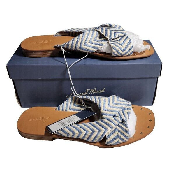 Universal Thread, Women's Louise Chevron Print Knotted Slide Sandals, Blue, 9 - Picture 3 of 4